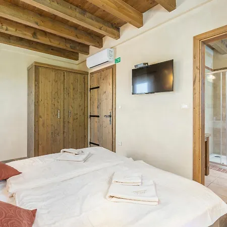Vila Nocciola Premantura