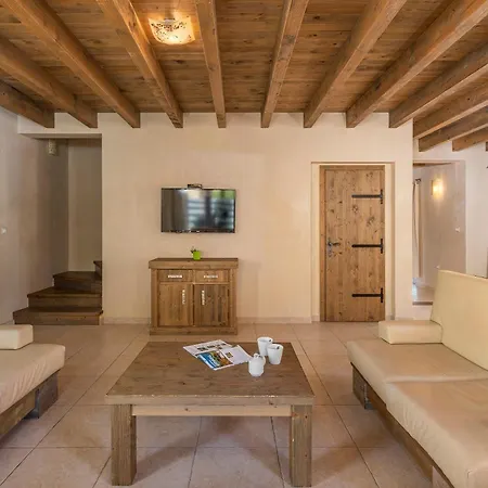 Vila Nocciola Premantura