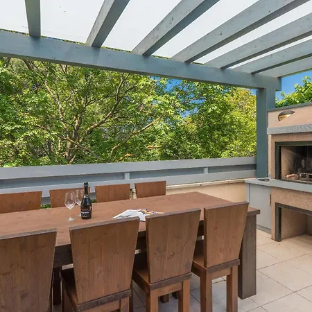 Villa Nocciola Premantura